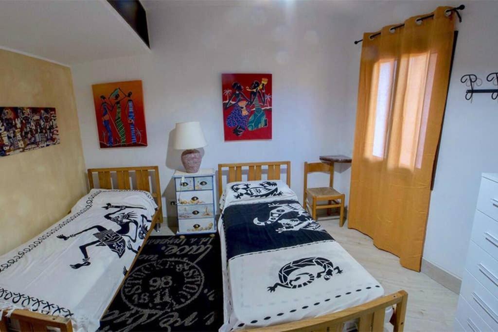 Appartamento Due Passi Dal Mare - La Marmorata Santa Teresa Gallura Exterior photo