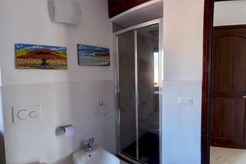 Appartamento Due Passi Dal Mare - La Marmorata Santa Teresa Gallura Exterior photo